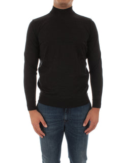MAGLIA 680