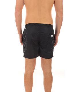 Barba boxer da mare da uomo nero