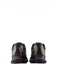 New Balance sneaker 2000 da uomo iridescent/black