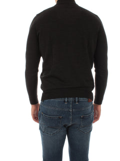 MAGLIA 680