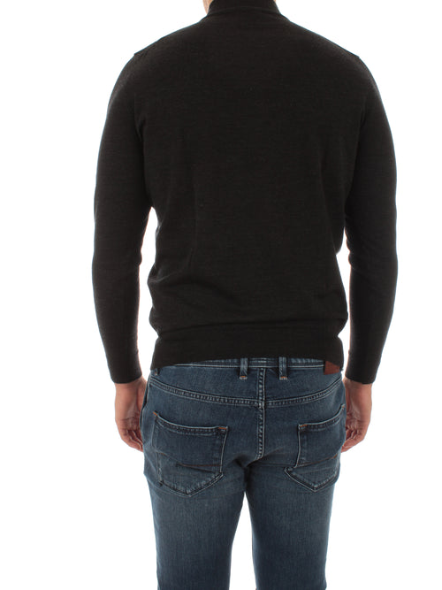 MAGLIA 680