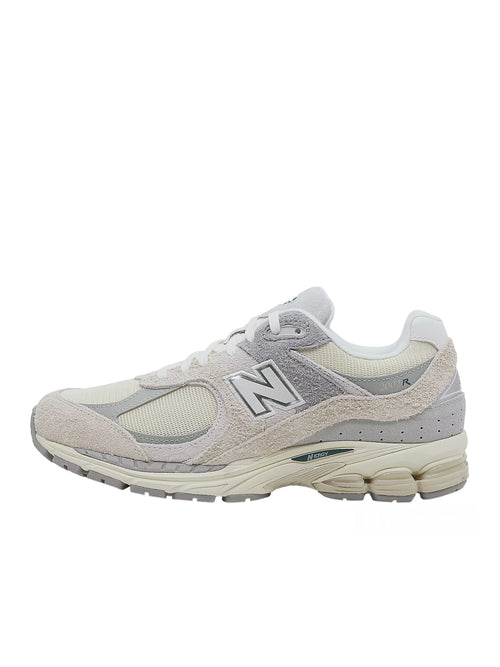 New Balance M2002REK sneaker unisex off white