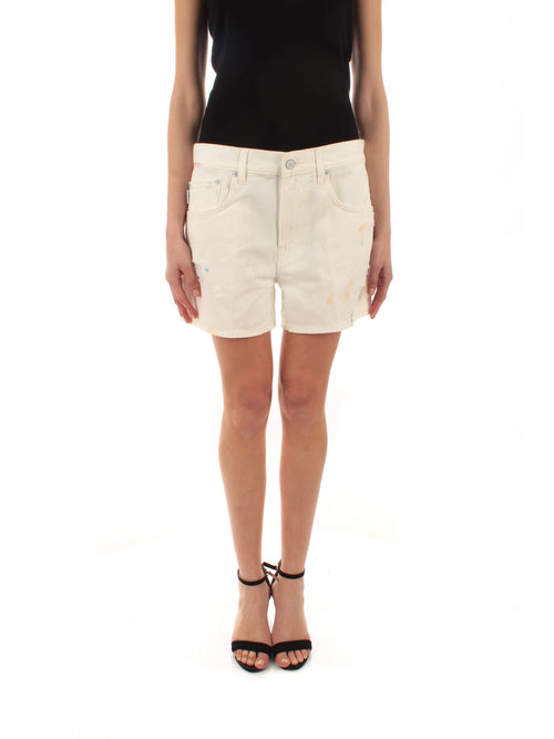 (+) People short boyfriend da donna bianco
