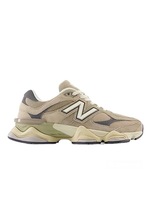 New Balance 9060 sneaker da donna tan khaki